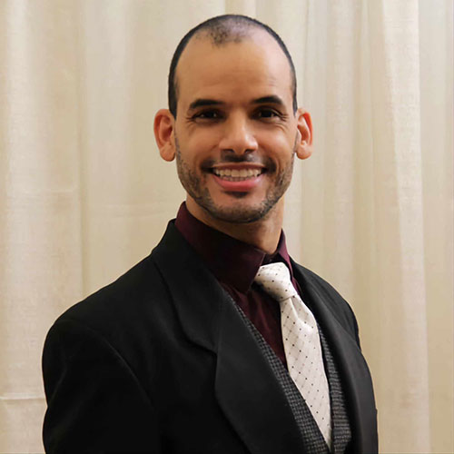headshot of Gustavo Lang Jr
